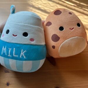 Squishmallows Blue and White Milk with Brown Cookie Plush Set